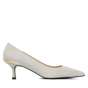 Czółenka LOVE MOSCHINO. Szare czółenka LOVE MOSCHINO, bez wzorów, bez obcasa, bez zapięcia. Za 732,99 zł.