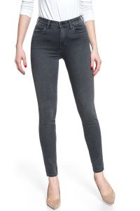WRANGLER HIGH RISE SKINNY SOFT GREY W27HUR19L 112128131. Szare rurki Wrangler, z jeansu. Za 199,99 zł.