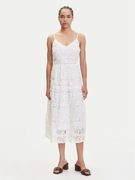 YAS Sukienka letnia Lifa 26037183 Biały Regular Fit. Białe kombinezony YAS, na lato, bez wzorów, z syntetyku, bez kołnierzyka, bez ramiączek. Za 399,99 zł.