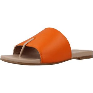 Sandały UNISA CACHO 23 NS Pomarańczowy. Brązowe sandały Unisa, bez wzorów, ze skóry, bez obcasa, bez zapięcia. Za 251,99 zł.