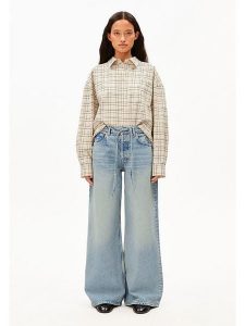 Armedangels Dżinsy ''Astraeaas'' - Comfort fit - w kolorze błękitnym rozmiar: W31/L30. Niebieskie jeansy ARMEDANGELS, z aplikacjami, ze skóry. Za 284,95 zł.