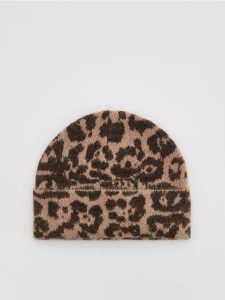 Czapka beanie w panterkę - wielobarwny. Czapki Reserved, bez wzorów. Za 39,99 zł.