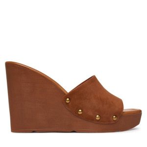 Klapki Aldo. Brązowe klapki ALDO, bez wzorów, bez obcasa. Za 339,99 zł.