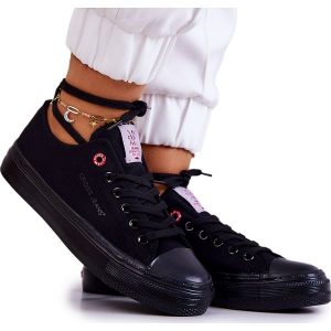 Klasyczne Trampki Cross Jeans JJ2R4019C Czarne. Czarne trampki bez wzorów, z gumy, bez zapięcia. Za 191,73 zł.