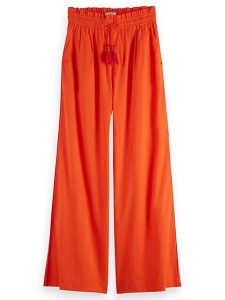 Scotch & Soda Spodnie w kolorze czerwonym rozmiar: L/L30. Czerwone spodnie z wysokim stanem Scotch & Soda, bez wzorów, z bawełny, z podwyższonym stanem. Za 153,71 zł.