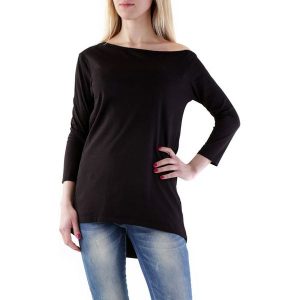 Bluzka w kolorze czarnym. Bluzki marki Sexy Woman. W wyprzedaży za 49,95 zł.