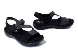 RIEKER 64870-00 black, sandały damskie. Czarne sandały Rieker, bez wzorów, bez obcasa, bez zapięcia. Za 255,92 zł.