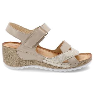 Sandały damskie Wasak, na koturnie skórzane zapinane na rzepy, beżowe mozaika, 757. Brązowe sandały Wasak, bez wzorów, ze skóry, bez obcasa, na koturnie, bez zapięcia. Za 219,00 zł.