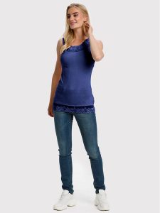 Cream Top Florence 10600385 Granatowy Slim Fit. Niebieskie topy Cream, xl, bez wzorów, z wiskozy, bez kołnierzyka, bez ramiączek. Za 129,99 zł.