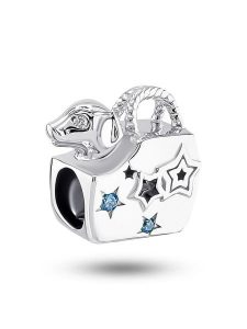 CHARM'S Srebrny charms z cyrkoniami rozmiar: onesize. Niebieskie zawieszki CHARM'S, z cyrkonią, srebrne. Za 248,58 zł.