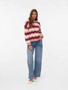 Vero Moda Sweter ze wzorem rozmiar: L. Swetry oversize Vero Moda, l, bez wzorów, z materiału, bez ramiączek. Za 130,81 zł.