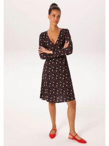 Aniston Sukienka w kolorze czarno-czerwonym rozmiar: 38. Czarne sukienki Aniston, bez wzorów, z wiskozy, bez kołnierzyka, bez ramiączek, midi. Za 173,99 zł.