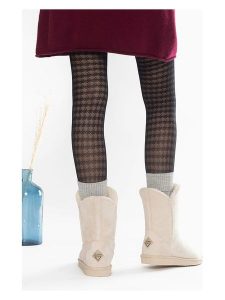 ISLAND BOOT Botki zimowe "Adeline" w kolorze kremowym rozmiar: 41. Brązowe botki Island Boot, na zimę, bez wzorów, z materiału, bez obcasa, bez zapięcia. Za 130,99 zł.