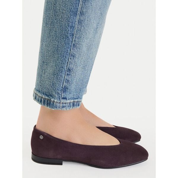 Baleriny Lasocki. Czerwone balerinki Lasocki, bez wzorów, bez obcasa, bez zapięcia. Za 159,99 zł.