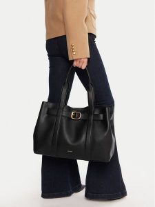 Calvin Klein Torebka Buckle Medium Tote LV04F3294G Czarny. Czarne torebki klasyczne Calvin Klein, bez wzorów, ze skóry, bez dodatków. Za 479,99 zł.