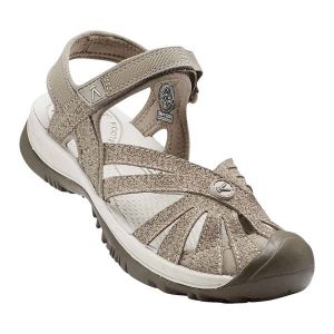 Sandały trekkingowe damskie KEEN Rose. Brązowe buty trekkingowe Keen, bez zapięcia. W wyprzedaży za 349,00 zł.