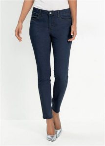 Dżinsy Skinny mid waist. Niebieskie jeansy bonprix, bez wzorów, z jeansu. Za 119,99 zł.