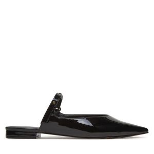 Klapki Just Cavalli. Czarne klapki Just Cavalli, bez wzorów, bez obcasa. Za 399,99 zł.