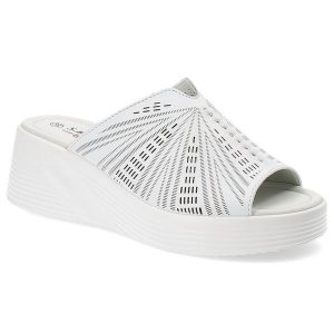 Białe Klapki S.Barski Stylowe Buty Damskie. Białe klapki S.BARSKI, w ażurowe wzory, bez obcasa, na koturnie. Za 189,00 zł.