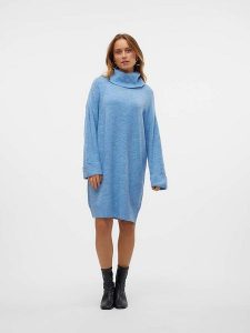 Vero Moda Sukienka dzianinowa w kolorze błękitnym rozmiar: M. Niebieskie sukienki Vero Moda, na co dzień, m, bez wzorów, z dzianiny, bez kołnierzyka, bez ramiączek, midi, proste. Za 118,95 zł.