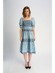 Marks & Spencer Sukienka w kolorze niebiesko-białym rozmiar: 36. Białe sukienki Marks & Spencer, bez wzorów, z bawełny, bez kołnierzyka, bez ramiączek, midi. Za 109,95 zł.
