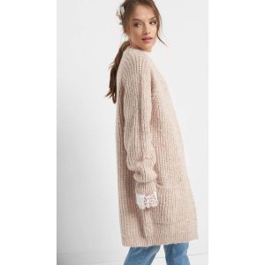 Kardigan oversize. Kardigany marki Orsay. W wyprzedaży za 80,00 zł.