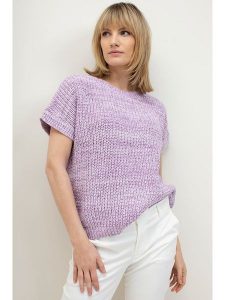Josephine & Co Sweter w kolorze fioletowym rozmiar: S. Różowe swetry oversize Josephine & Co, s, bez wzorów, ze splotem, bez ramiączek. Za 169,67 zł.