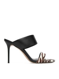 Eva Minge Klapki EO- MIRIAM-LT1916-1 Czarny. Czarne klapki Eva Minge, bez wzorów, ze skóry, bez obcasa. Za 429,99 zł.