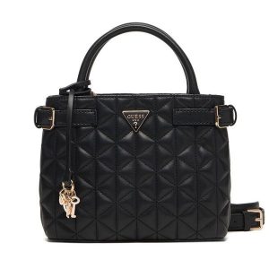 Torebka Guess. Czarne kuferki Guess, z aplikacjami, bez dodatków. Za 589,99 zł.