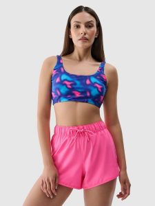 4F Spodenki plażowe damskie - fuksja XL. Czerwone szorty 4f, bez wzorów, z elastanu, wakacyjne. W wyprzedaży za 39,99 zł.