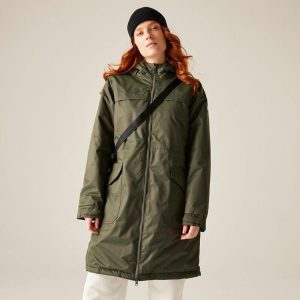 Kurtka przeciwdeszczowa z kapturem damska Regatta Romine II. Brązowe kurtki Regatta, bez wzorów, z kapturem. Za 379,99 zł.