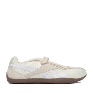 Baleriny Reebok. Białe balerinki Reebok, bez wzorów, bez obcasa, bez zapięcia. Za 299,99 zł.