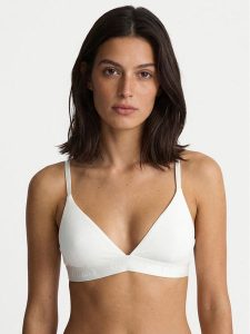 Guess Biustonosz bezfiszbinowy O6GC05 KE831 Écru. Biustonosze Guess, z aplikacjami, z bawełny. Za 179,99 zł.