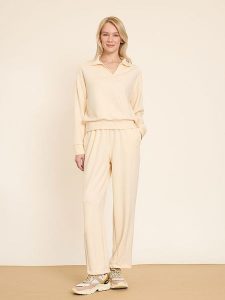 BGN Bluza w kolorze beżowym rozmiar: 38. Brązowe bluzy BGN, bez wzorów, bez kaptura. Za 165,99 zł.