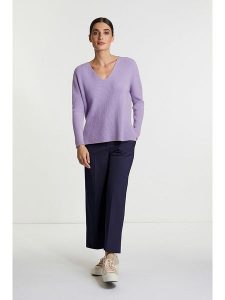 Rich & Royal Sweter w kolorze fioletowym rozmiar: XS. Różowe swetry oversize Rich & Royal, xs, bez wzorów, bez ramiączek. Za 158,10 zł.