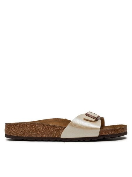 Birkenstock Klapki Madrid 0940153 Beżowy. Brązowe klapki Birkenstock, bez wzorów, ze skóry, bez obcasa. Za 399,99 zł.