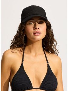 Seafolly Czapka w kolorze czarnym rozmiar: onesize. Czarne czapki Seafolly, bez wzorów, z bawełny. Za 55,95 zł.