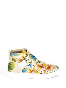Streetfly Sneakersy w kolorze beżowym ze wzorem rozmiar: 42. Brązowe trampki Streetfly, bez wzorów, za kostkę, bez zapięcia. Za 242,13 zł.