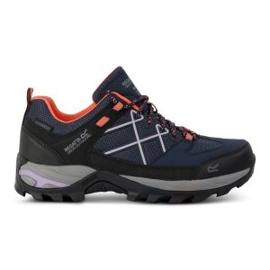 Buty turystyczne damskie Samaris III Low. Niebieskie buty trekkingowe Regatta, bez zapięcia. W wyprzedaży za 269,99 zł.