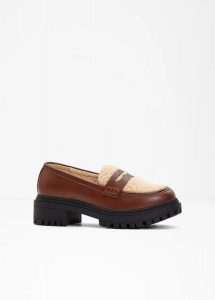 Loafersy chunky. Brązowe czółenka bonprix, bez wzorów, bez obcasa, bez zapięcia. Za 144,99 zł.
