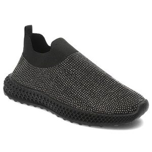 Czarne Półbuty S.Barski Modne Wsuwane Obuwie Damskie. Czarne półbuty S.BARSKI, z aplikacjami, bez obcasa, na płaskiej podeszwie, bez zapięcia. Za 159,00 zł.