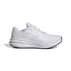 Damskie buty do biegania adidas Questar 3. Białe buty trekkingowe ADIDAS, z syntetyku, bez zapięcia. Za 340,70 zł.