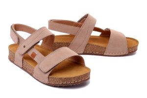 JOSEF SEIBEL 64902 651 200 Hannah 02 beige, sandały damskie. Brązowe sandały Josef Seibel, bez wzorów, ze skóry, bez obcasa, bez zapięcia. Za 194,95 zł.