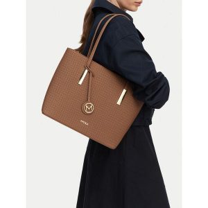 Torebka MEXX. Brązowe torebki klasyczne Mexx, bez wzorów, bez dodatków. Za 139,99 zł.