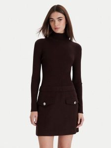 Morgan Sukienka dzianinowa 242-REGOYA Brązowy Slim Fit. Brązowe kombinezony Morgan, bez wzorów, z dzianiny, bez kołnierzyka, bez ramiączek. Za 439,99 zł.