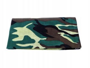 Chusta bandana kamuflaż. Zielone apaszki i chusty MFH MAX FUCHS, bez wzorów, z bawełny. Za 13,99 zł.