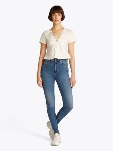 TOMMY JEANS Dżinsy - Skinny fit - w kolorze niebieskim rozmiar: W28/L32. Niebieskie jeansy Tommy Jeans, z aplikacjami, z jeansu, z podwyższonym stanem. Za 267,92 zł.