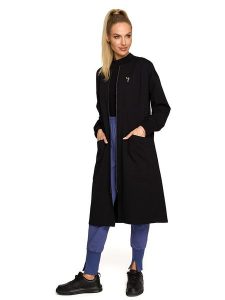 Made of emotion Bluza w kolorze czarnym rozmiar: S. Czarne bluzy Made Of Emotion, s, bez wzorów, bez kaptura. Za 200,60 zł.