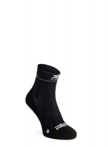 Skarpety do biegania damskie X-Socks Trail Run Energy 4.0. Czarne skarpetki X-Socks, bez wzorów, z elastanu. Za 70,00 zł.