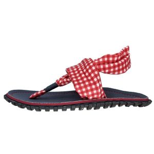 Japonki Gumbies Slingback W G-SB-WN-PICNIC czerwone. Czerwone klapki bez wzorów, z gumy, bez obcasa. Za 261,27 zł.